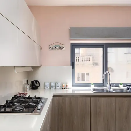 Апартаменты Modern 2br Stylish With Large Backyard - Fully-equipped