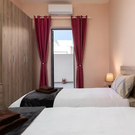 Апартаменты Modern 2br Stylish With Large Backyard - Fully-equipped *