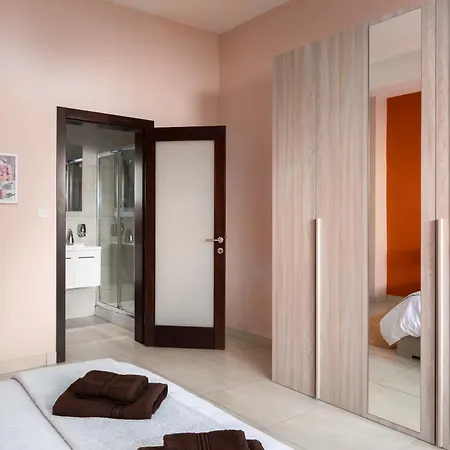 Modern 2br Stylish With Large Backyard - Fully-equipped Апартаменты
